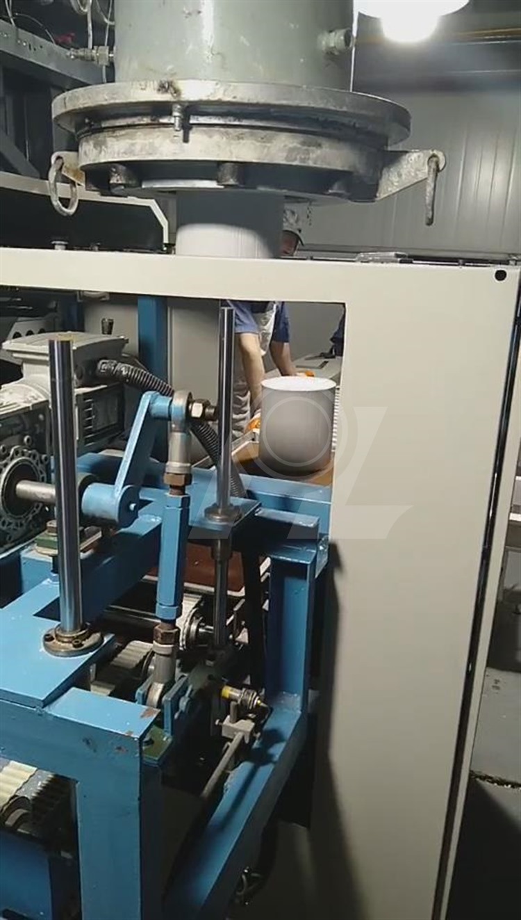 5，大產(chǎn)品立式連續(xù)擠出